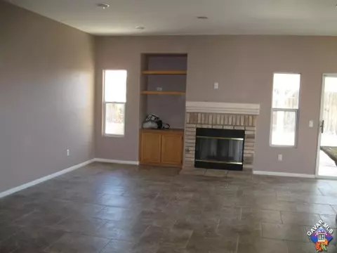 45658 Knightsbridge St, Lancaster, CA 93534 photo 5