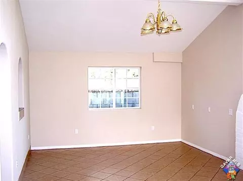 1258 Avenue R E, Palmdale, CA 93550 photo 3