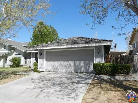 44616 Foxboro Ct, Lancaster, CA 93535 photo 4