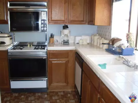 36950 Desert Willow Dr, Palmdale, CA 93550 photo 12