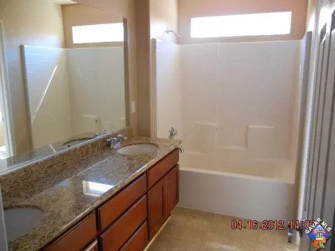 2300 Foxtail Dr, Palmdale, CA 93551 photo 12