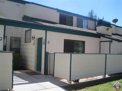 44460 15th St #11, Lancaster, CA 93535 photo 1