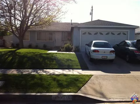 43735 Beech Ave, Lancaster, CA 93534 photo 2