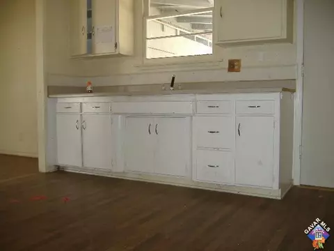 38724 21st St E, Palmdale, CA 93550 photo 2