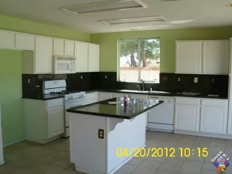 43203 33rd St, Lancaster, CA 93535 photo 5