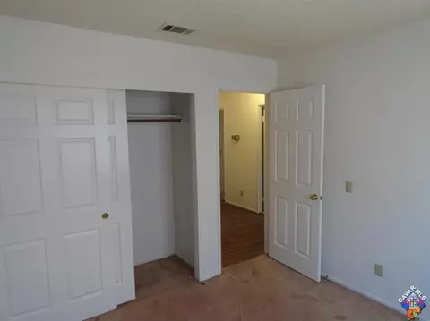 43345 Carol Dr, Lancaster, CA 93535 photo 12