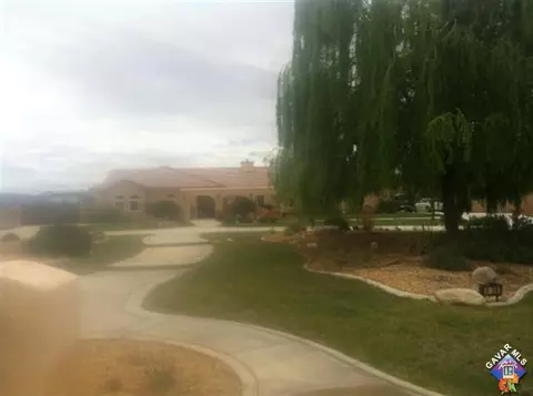 4038 Equestrian Way, Lancaster, CA 93536 photo 3