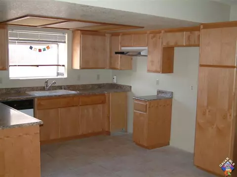 746 E Ivesbrook St, Lancaster, CA 93535 photo 18