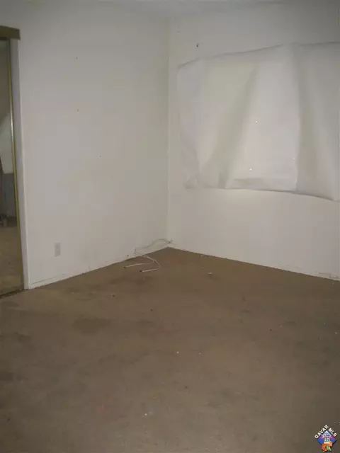 1050 E Lingard St, Lancaster, CA 93535 photo 7