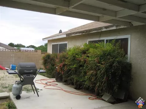 1050 E Lingard St, Lancaster, CA 93535 photo 14