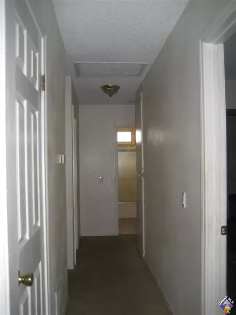 1050 E Lingard St, Lancaster, CA 93535 photo 6