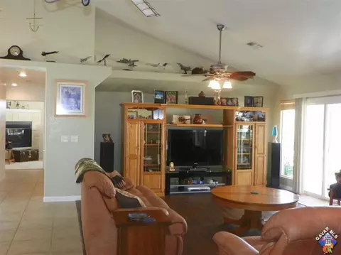 42703 W 22nd St, Lancaster, CA 93536 photo 7