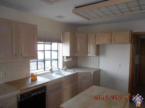 28101 Skyline Dr, Tehachapi, CA 93561 photo 3