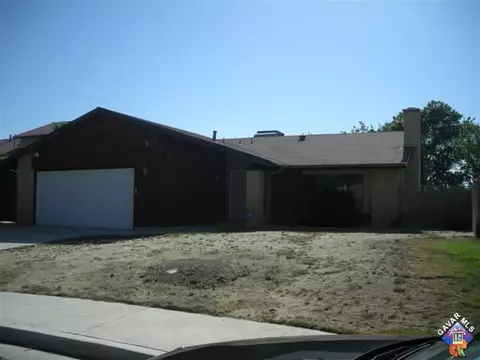 44203 Fine St, Lancaster, CA 93536 photo 1