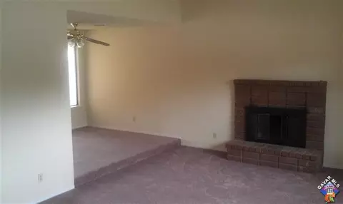 44203 Fine St, Lancaster, CA 93536 photo 3