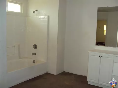 1805 E Jackman St, Lancaster, CA 93535 photo 8