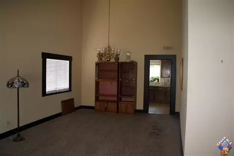 1308 Herzel Ave, Lancaster, CA 93535 photo 5