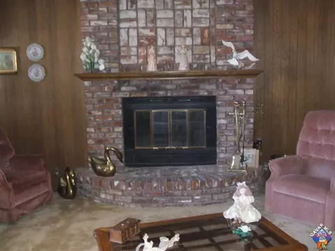 3216 Versailles Ct, Lancaster, CA 93536 photo 3