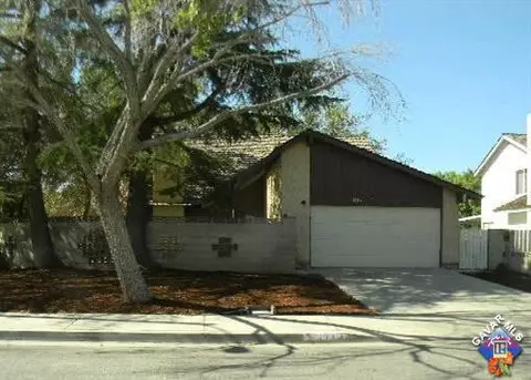 1114 Caperton St, Lancaster, CA 93535 photo 1
