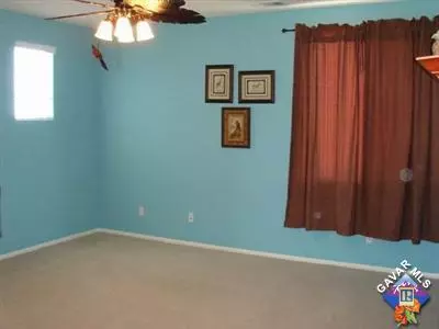44861 Normandy Ln, Lancaster, CA 93536 photo 9