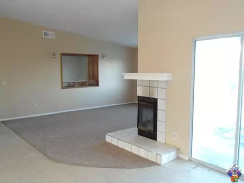 39402 169th St, Palmdale, CA 93591 photo 7