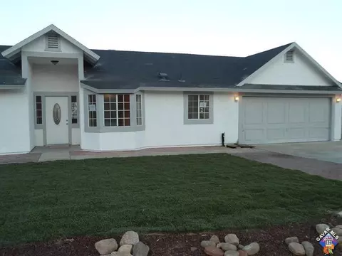 39402 169th St, Palmdale, CA 93591 photo 3