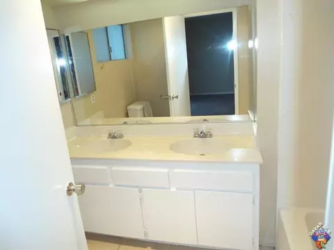 39402 169th St, Palmdale, CA 93591 photo 15