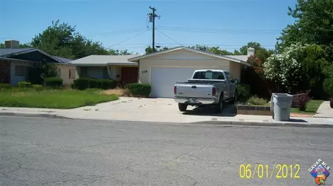 779 Calmae Dr, Lancaster, CA 93535 photo 1