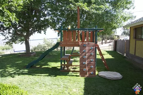 34233 Crown Valley Rd, Acton, CA 93510 photo 2