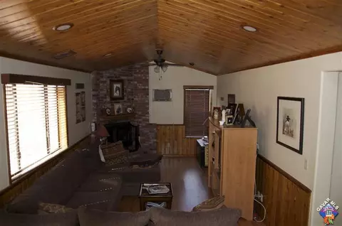 34233 Crown Valley Rd, Acton, CA 93510 photo 9