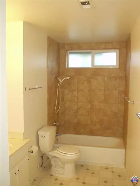 45702 Fig Ave, Lancaster, CA 93534 photo 9