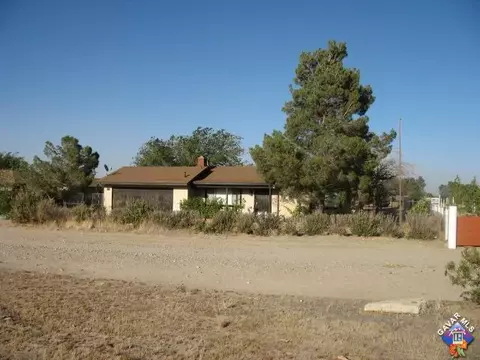 40504 163rd St, Lancaster, CA 93535 photo 1