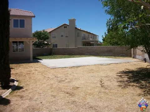 45926 Barham Ave, Lancaster, CA 93534 photo 25