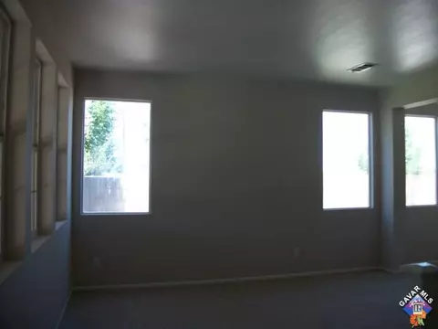 45926 Barham Ave, Lancaster, CA 93534 photo 4
