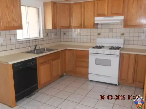40964 166th St, Lancaster, CA 93535 photo 7