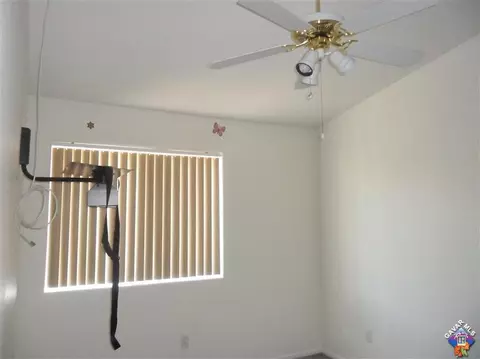 39237 W 10th St #E, Palmdale, CA 93551 photo 20