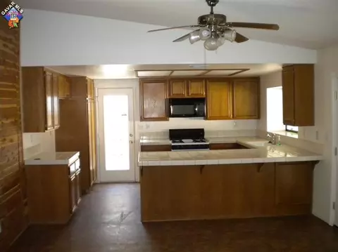 43360 11th St, Lancaster, CA 93535 photo 6