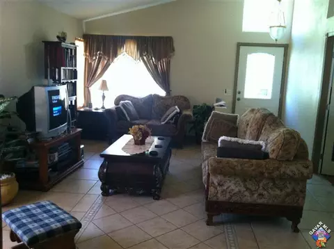 37141 57th St, Palmdale, CA 93552 photo 10