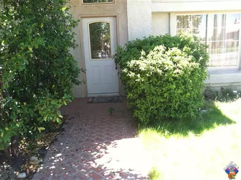 37141 57th St, Palmdale, CA 93552 photo 4