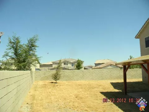 45517 Robinson Dr, Lancaster, CA 93535 photo 7