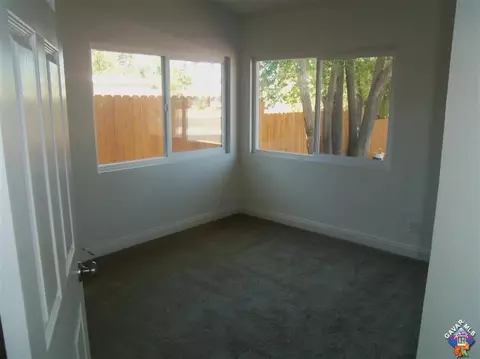 45446 Fig Ave, Lancaster, CA 93534 photo 8