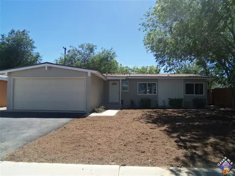45446 Fig Ave, Lancaster, CA 93534 photo 1