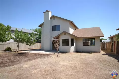 639 E Kettering St, Lancaster, CA 93535 photo 23