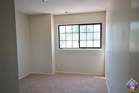 639 E Kettering St, Lancaster, CA 93535 photo 16
