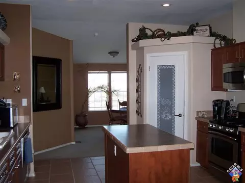 34020 E 92nd St, Littlerock, CA 93543 photo 2