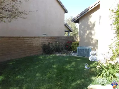42327 Aaron Ct, Lancaster, CA 93536 photo 18