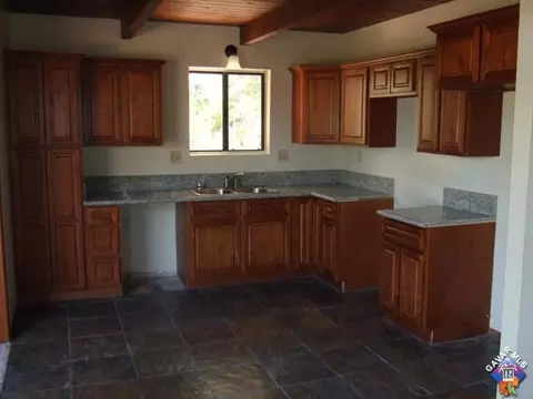 18245 Alps Dr, Tehachapi, CA 93561 photo 7