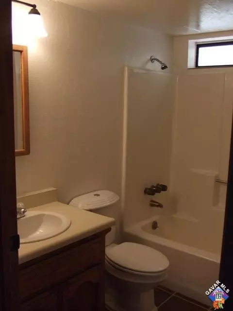 18245 Alps Dr, Tehachapi, CA 93561 photo 11