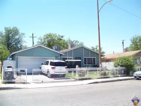 44237 Benald St, Lancaster, CA 93535 photo 1