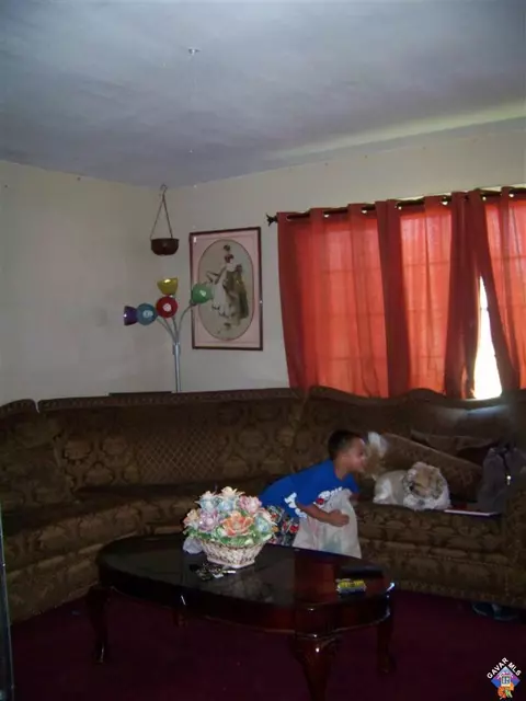 44237 Benald St, Lancaster, CA 93535 photo 7